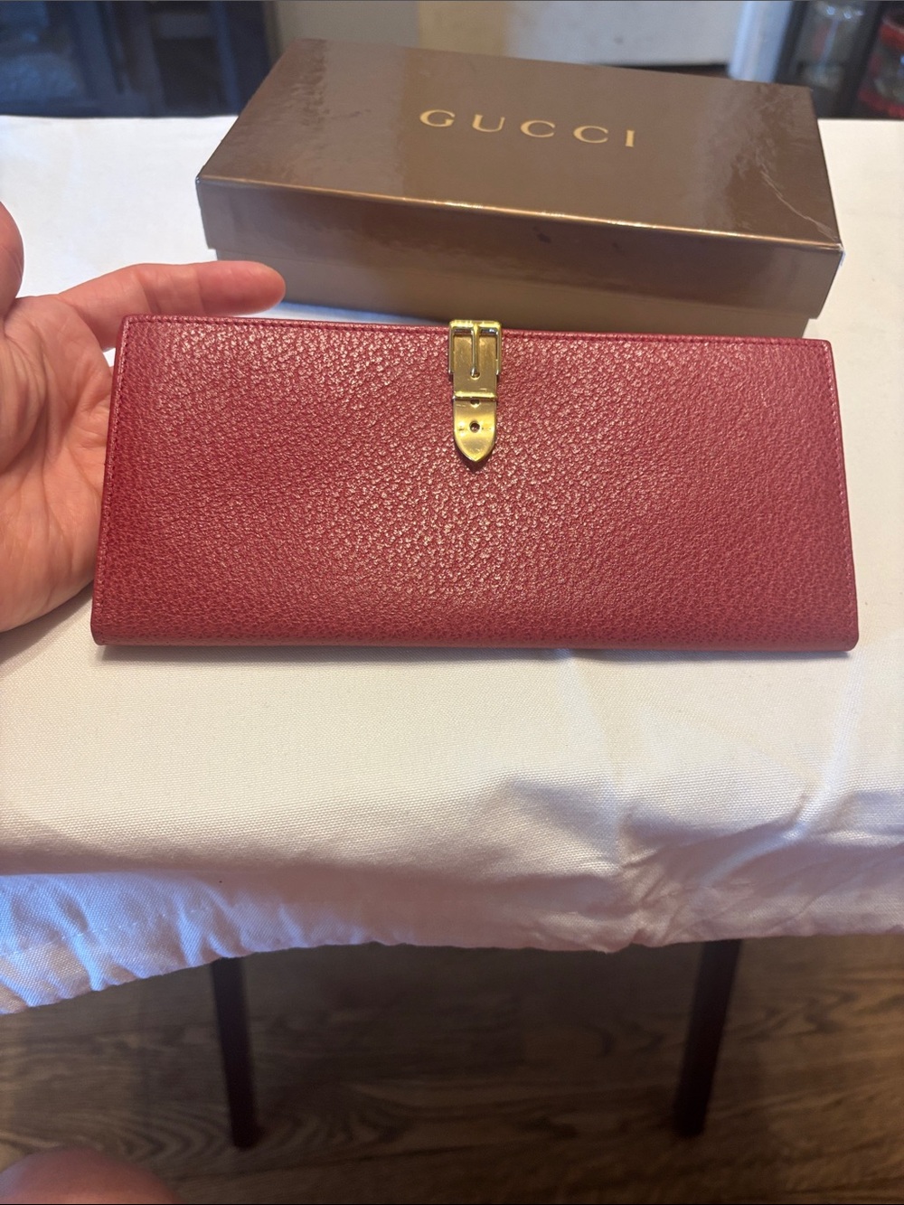 Gucci vintage Red Pebbled Leather Clasp Continental Wallet with box - Picture 10 of 17